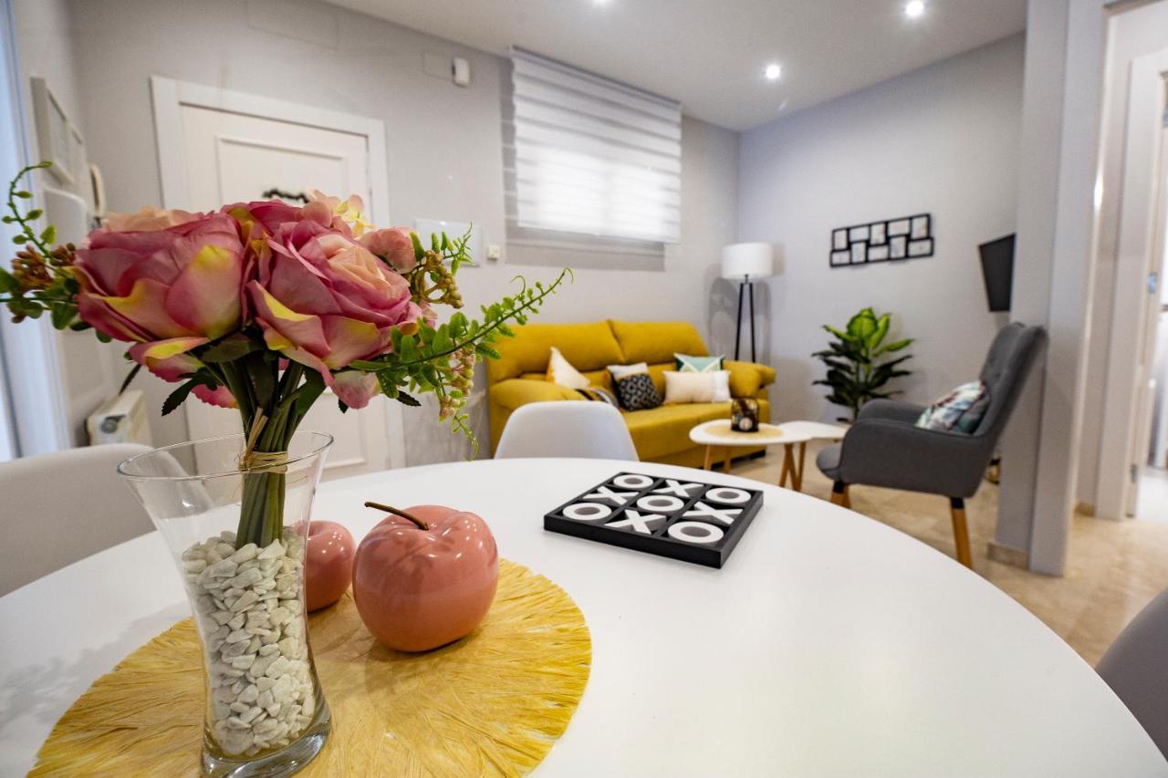 Majestuosa Alhambra Nuevo Apartamento กรานาดา ภายนอก รูปภาพ