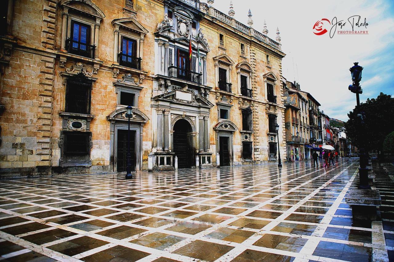 Majestuosa Alhambra Nuevo Apartamento กรานาดา ภายนอก รูปภาพ