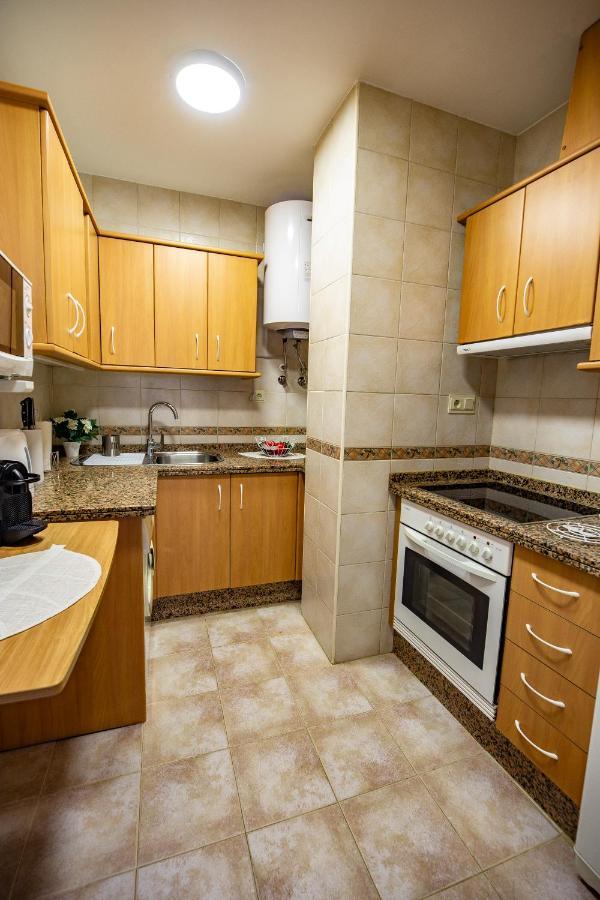 Majestuosa Alhambra Nuevo Apartamento กรานาดา ภายนอก รูปภาพ